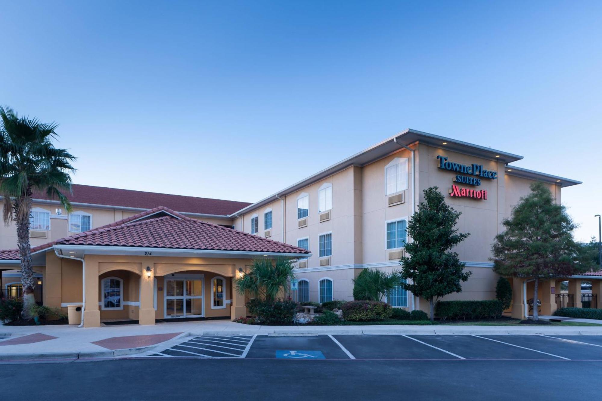 TownePlace Suites by Marriott San Antonio Airport Exterior foto