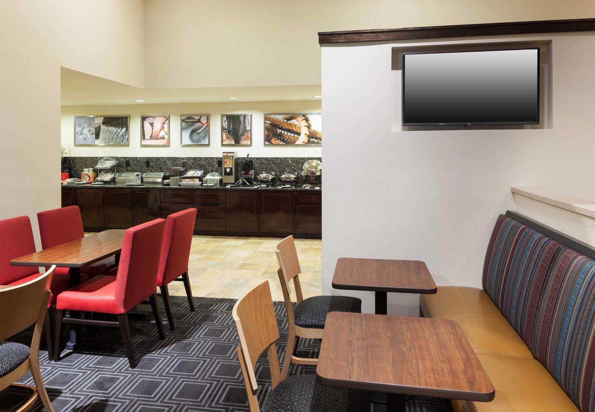 TownePlace Suites by Marriott San Antonio Airport Exterior foto